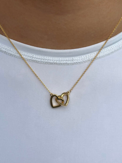 Rose Giftbox With Necklace, Red box